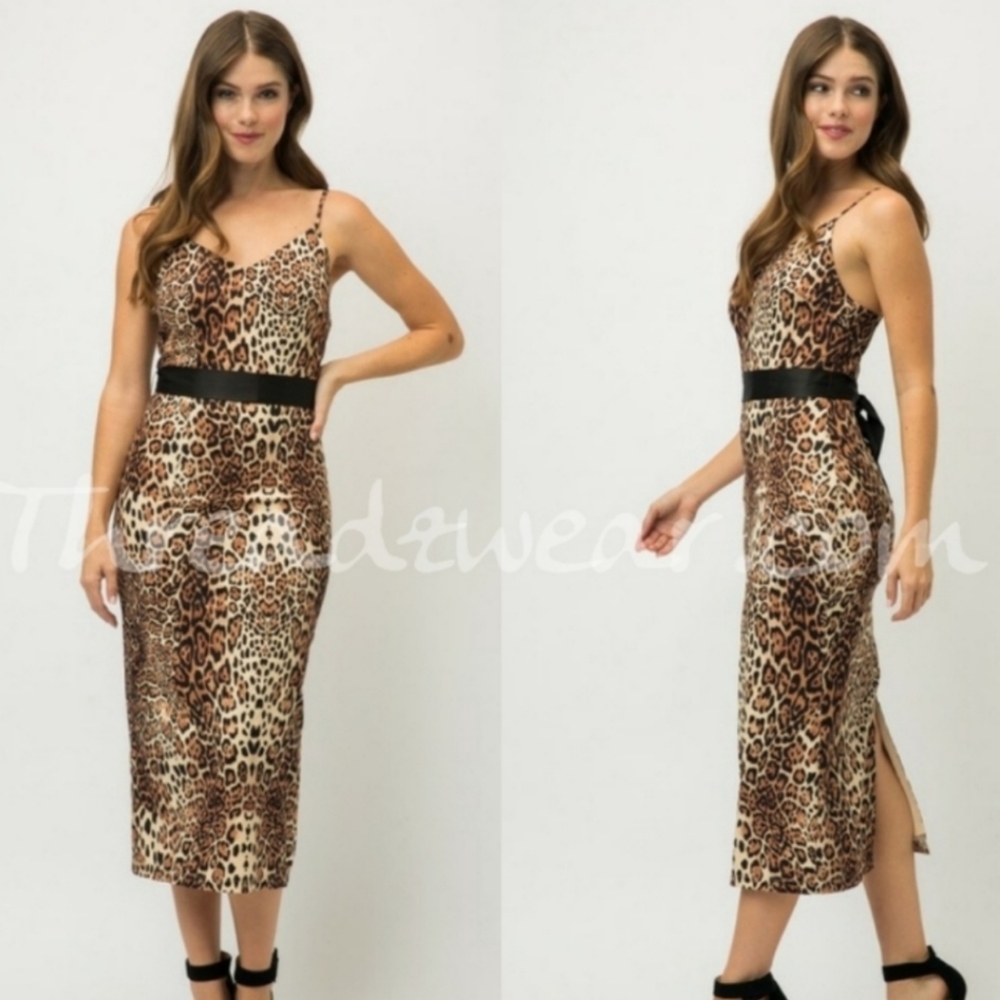 CLOSET CLOSEDOWN⚠️🚨Tea&Cup Leopard Print Midi Dress With Tie